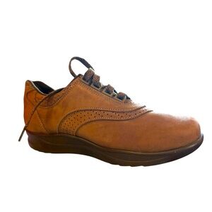 SAS Women's Oxfords Tan Suede Nubuck Tripad Comfort Lace Up Shoes Details Sz 7.5